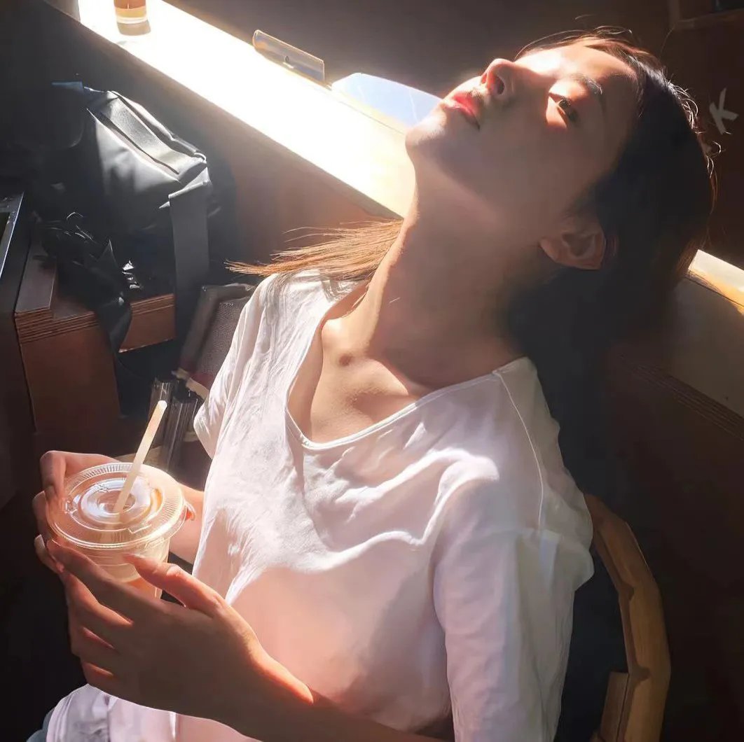 服装店的故事 在线观看封面